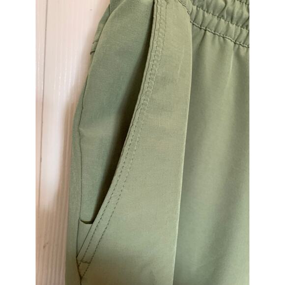 Old Navy women's joggers green size large - Picture 7 of 8
